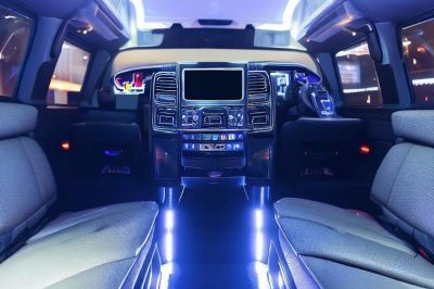 How to Choose the Right Party Bus and Limousine for Your Group
